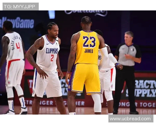 勒沃库森迎战鲍里索夫期待精彩对决双方实力较量引发球迷热议 勒沃库森迎战鲍里索夫期待精彩对决双方实力较量引发球迷热议