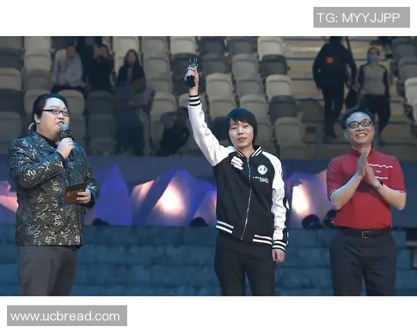 周丽专访:从新手到职业选手的DOTA2成长之路回顾 周丽专访:从新手到职业选手的DOTA2成长之路回顾