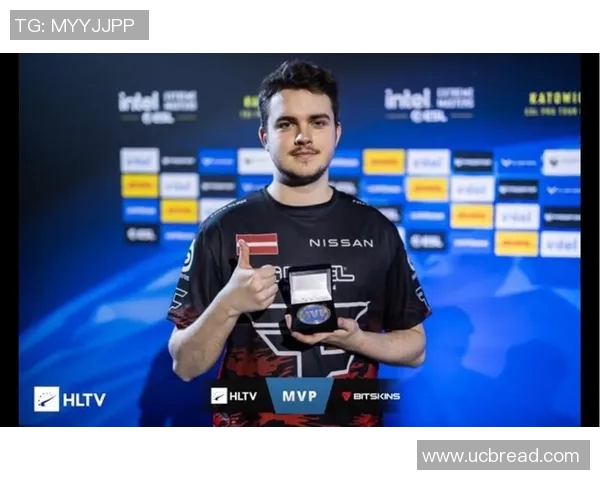 CSGO实力排行榜揭晓IG战队荣登榜首引发热议 CSGO实力排行榜揭晓IG战队荣登榜首引发热议