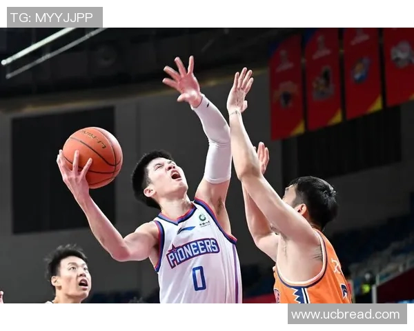 杰弗森曾效力于哪支CBA球队？职业生涯回顾分析